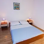 Jadranka Appartamento *