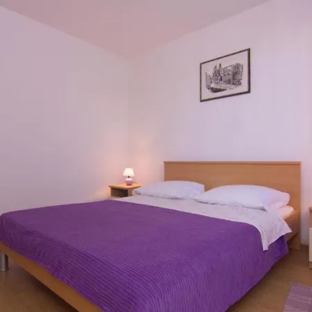 Jadranka Apartment Brzac